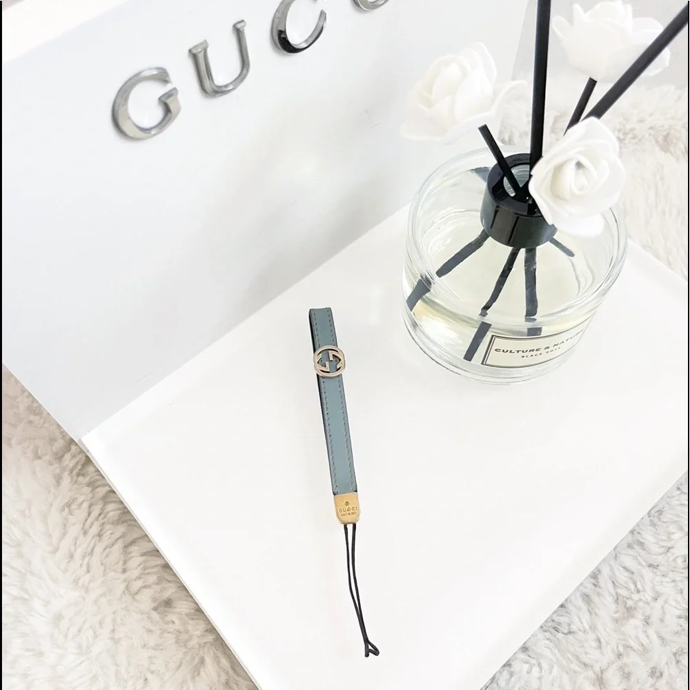 Authentic Gucci Tiffany Blue Patent Leather GG Logo Lanyard / Keychain